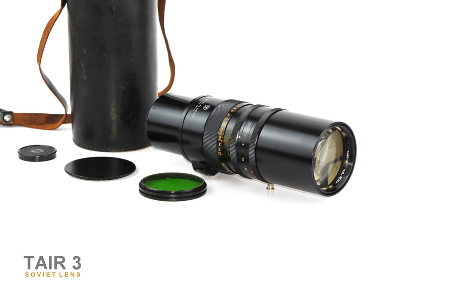 Soviet lens TAIR - 3  (300 mm f/4,5) Telephoto lens Long focal lens Mount M 42