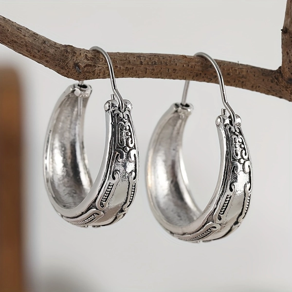 1 Pair Women'S Vintage Bohemian Hoop Earrings - Large Dangle Hoops with Intricate Carved Patterns, Copper Alloy Plated Alloy, All-Season Everyday & Party Jewelry, Cute Earrings
