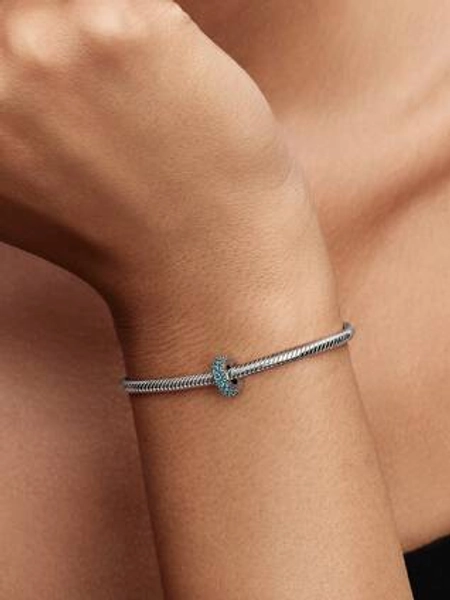 Official Pandora™ | Handcrafted Jewelry 2024