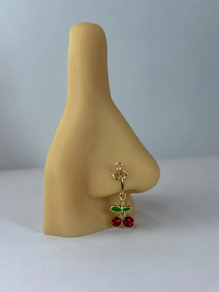 Cherry nose cuff