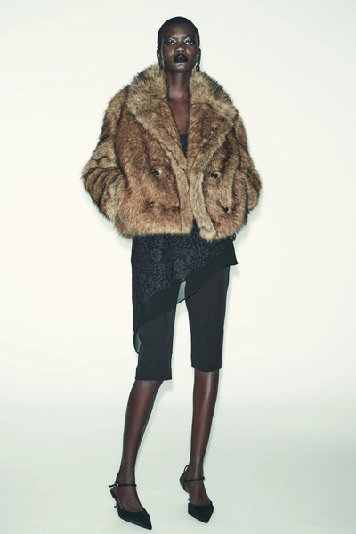 SHORT FAUX FUR COAT