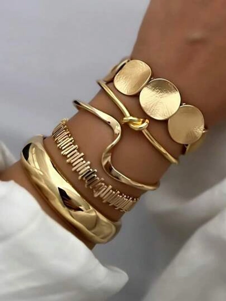 5pcs Vintage Exaggerated Luxury Geometric Design Wide Metal Gold Bangle Set, Suitable For Everyday Wear And Gifting