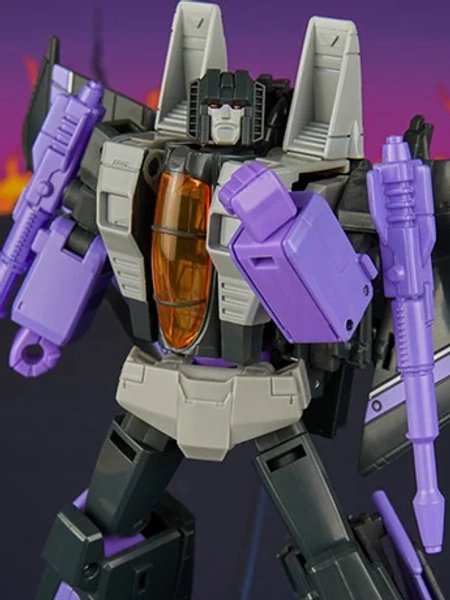 The Transformers: The Movie Studio Series 86 Voyager Class Skywarp Action Figure