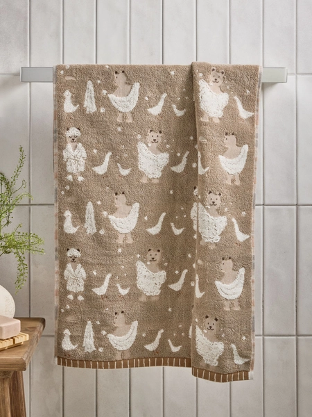Natural 100% Cotton Bertie Woodland Spa Towel