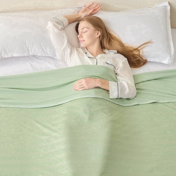 Emme Cooling Throw Blanket, Thiner Lightweight Summer Blanket Throw for Couch Sofa, Cold Bed Throws for Hot Sleepers, Double Sided, Keep Body Cool for
