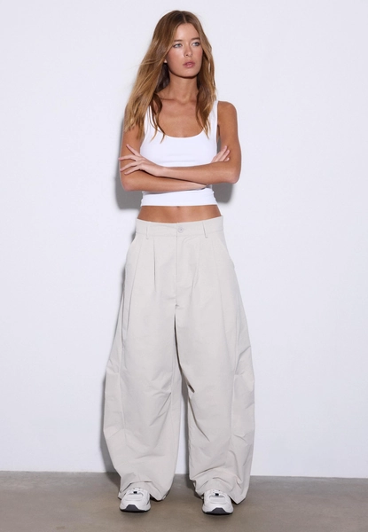 Barrel smart trousers