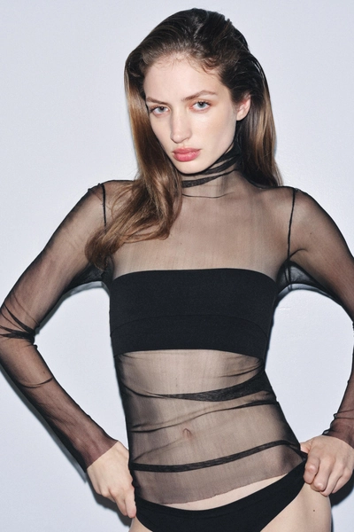 100% SILK TOP