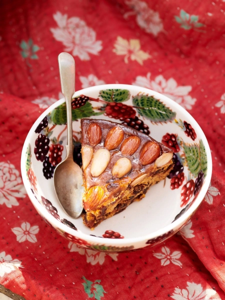 Emma Bridgewater Blackberry French Bowl