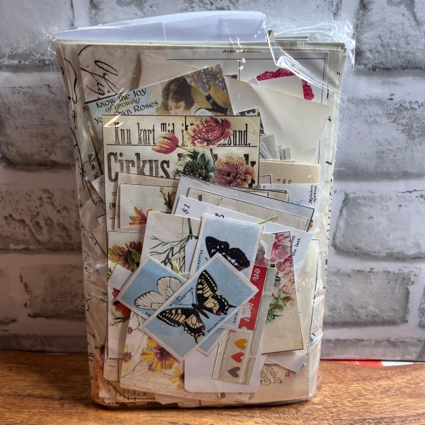Mystery Junk Journal Scrap Pack, 1 Pound Ephemera Kit for Scrapbooking, Collage, Mixed Media & Art Journaling Starter Kit for Beginners