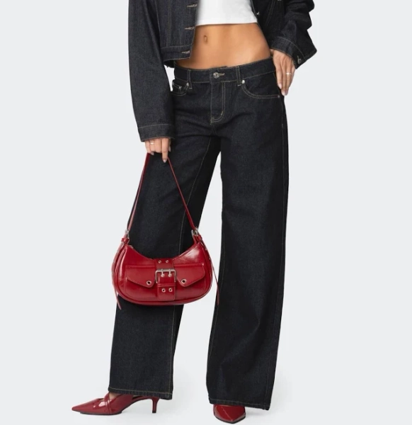 Edikted Women's Raelynn Washed Low Rise Jeans