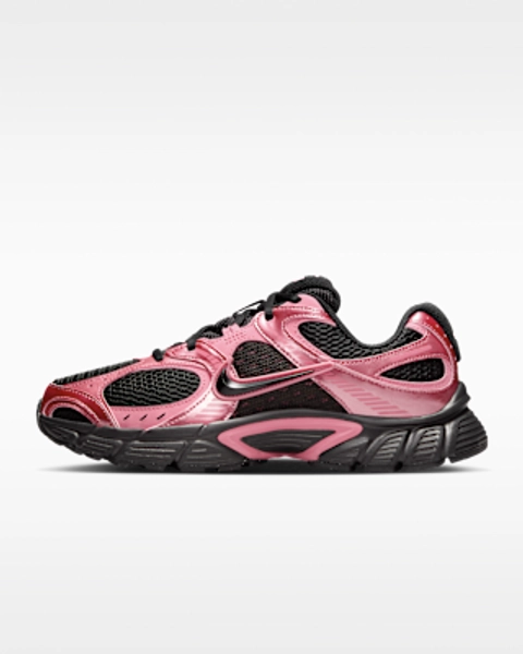 Nike V5 RNR Women's Shoes with Reflective Accents