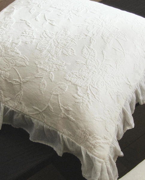 JACQUARD CUSHION COVER WITH RUFFLE | Zara Home Worldwide
