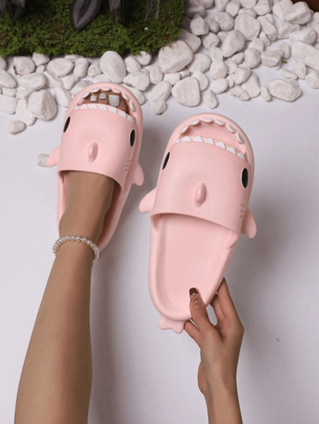 Women's 2025 New Pink Shark EVA Slippers, Matching Family Couple Cute Outdoor/Indoor Summer Slippers, Men's Comfortable Non-Slip Lightweight Slippers For Home, Sizes Run Small, Fit 32-34
