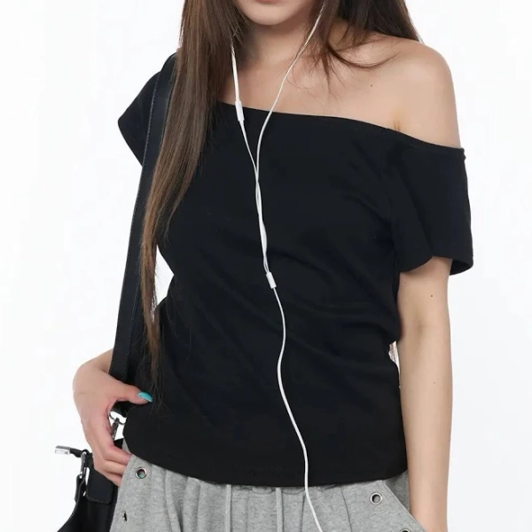 Basic Boat Neck Short Sleeve Tee CY529 - Casual style | LEWKIN Black / S/M