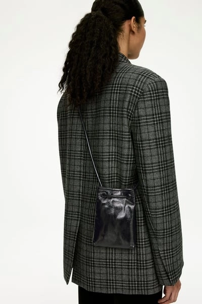 Leather Crossbody Bag – Black – Women – ARKET EU