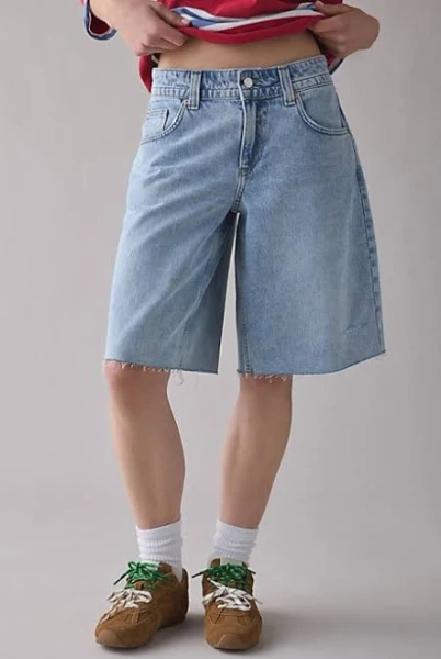 BDG Women's Mid-Rise Baggy Cotton Jorts
