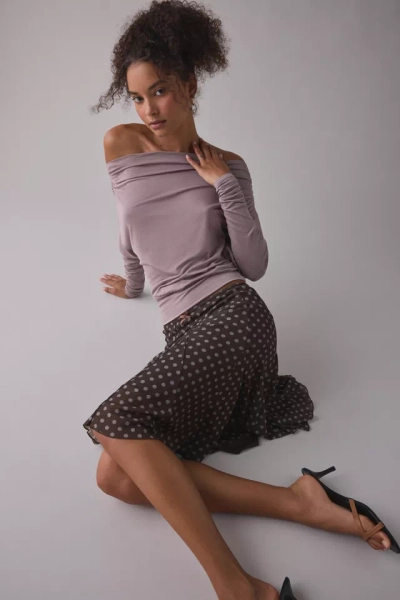 UO Elena Long Sleeve Ruched Off-The-Shoulder Top