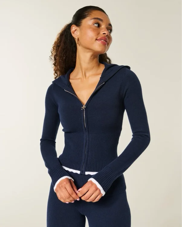 Gilly Hicks Cable-Knit Zip-Up Hoodie Sweater