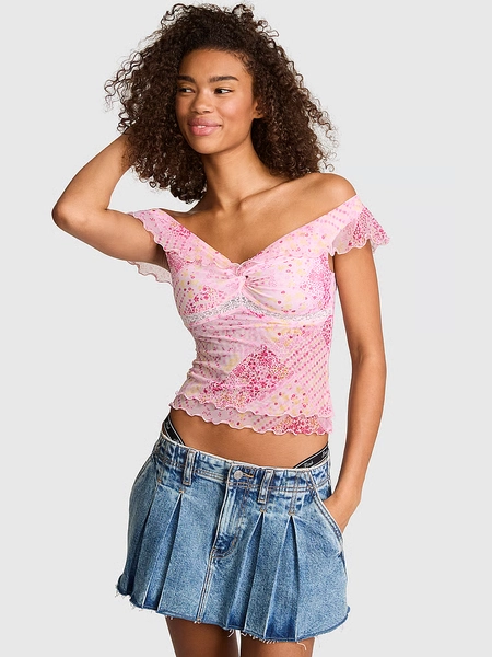 Oﬀ-The-Shoulder Ruﬄe Top