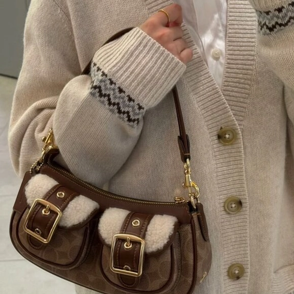 COACH Ashton Baguette Bag In Signature Canvas Tan/Natural CY658 Outlet NEW