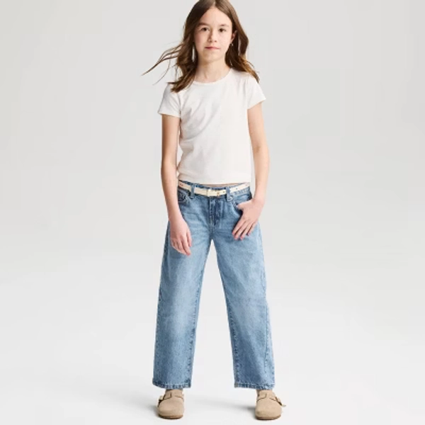 Girls' Mid-Rise Barrel Leg Jeans - Cat & Jack™ Medium Wash 8