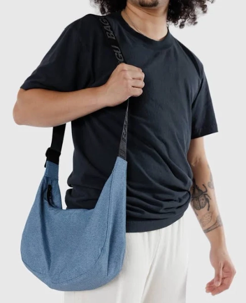 BAGGU Crescent Crossbody Bag