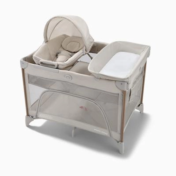 Graco Pack n' Play Close2Baby Seat Lux Playard in Soft Almond