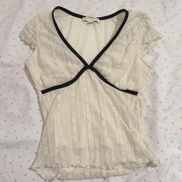 coquette b&w lace top ୨୧
w/ bow detail... | Depop