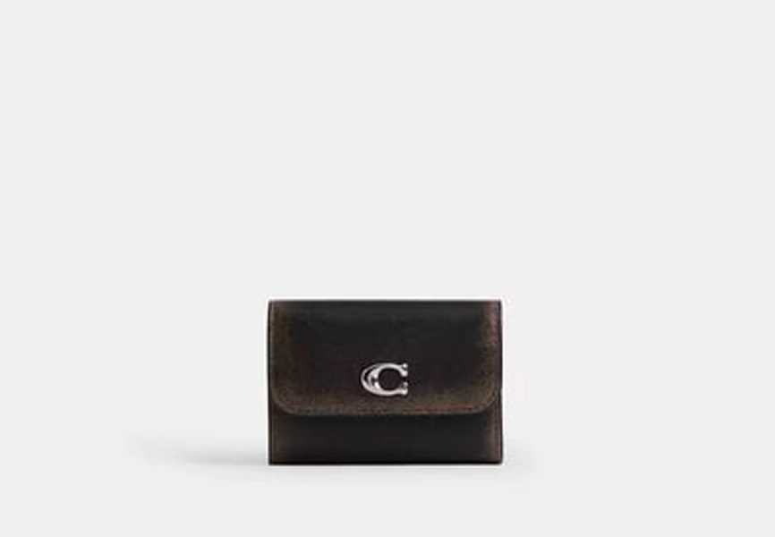 Essential Card Holder Wallet In Loved Leather