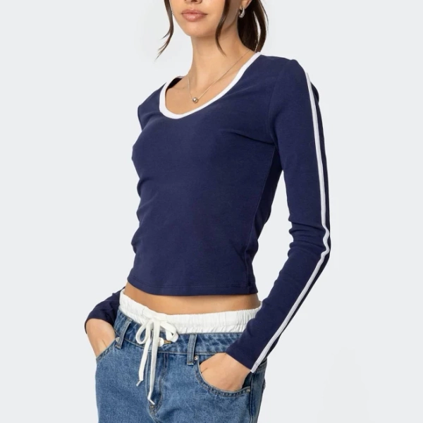 Edikted Women's Contrast V Neck Long Sleeve T Shirt