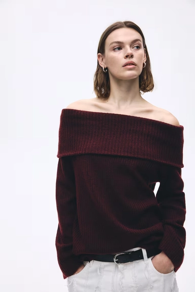 Schulterfreier Pullover