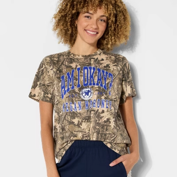Women's Megan Moroney Short Sleeve Graphic T-Shirt - Camo XL
