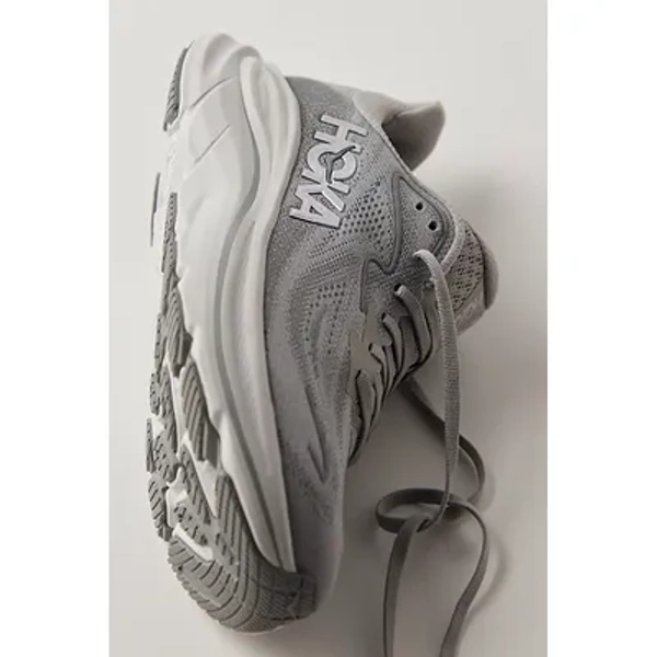 Hoka Clifton 10 Sneakers
