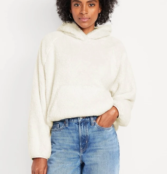 Old Navy Women's Oversized Sherpa Pullover Hoodie
