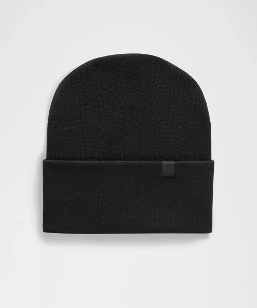 Warm Revelation Beanie - Black - ONE SIZE