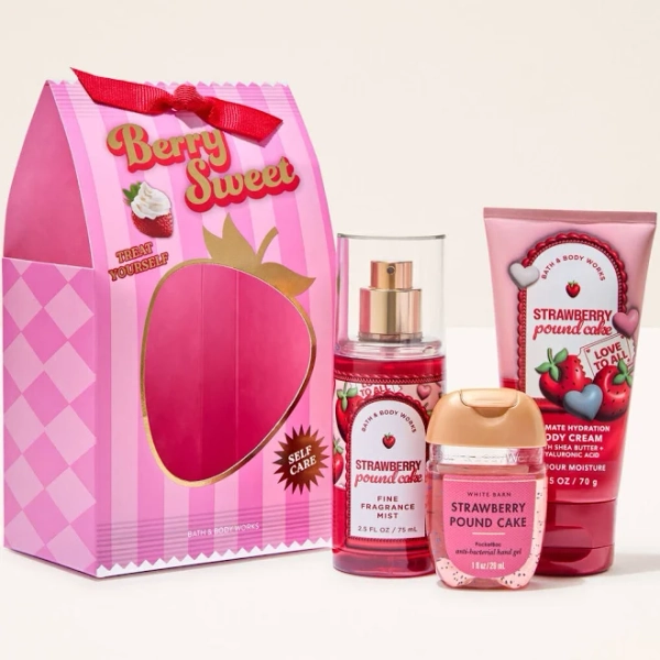 Bath & Body Works Strawberry Pound Cake Gift Set