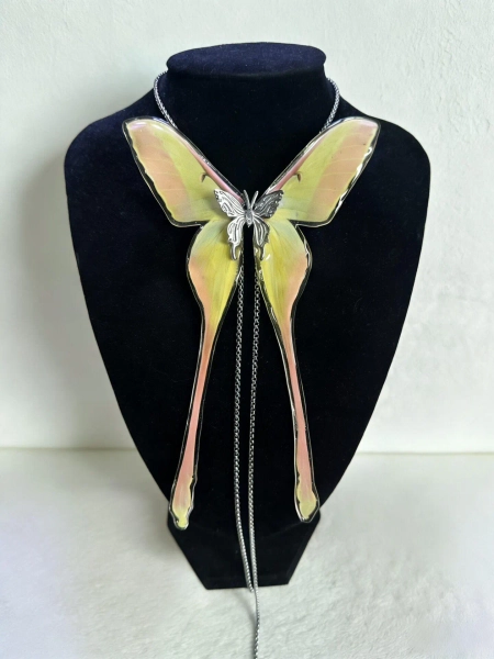 Green Luna Moth Necklace, Real Butterfly Necklace, Gothic Whimsical Jewelry, Fairycore Gift for Her