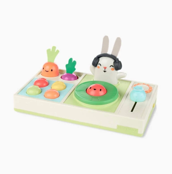 Skip Hop Farmstand Let The Beet Drop DJ Set