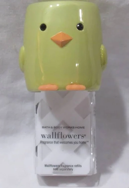 Bath and Body Works Chick Wallflowers Fragrance Plug