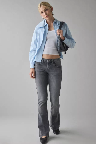 BDG Brooke Low-Rise Flare Jean