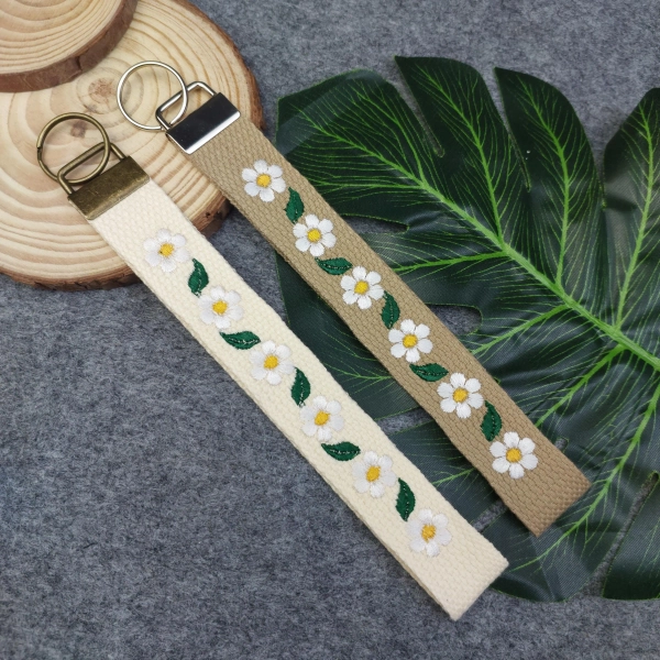 Embroidered Daisy Flower Wristlet Key Fob: Cotton Canvas Keychain