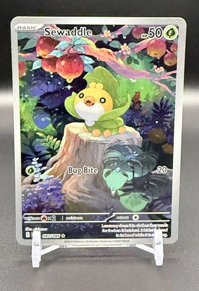 Sewaddle - Illustration Rare SV: White Flare 087/086 NM Pokemon SP