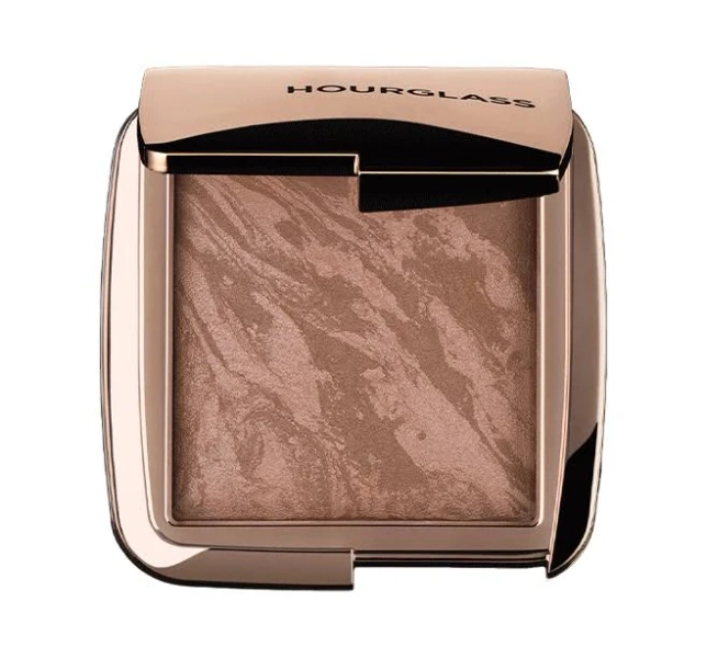 Hourglass Ambient Lighting Bronzer