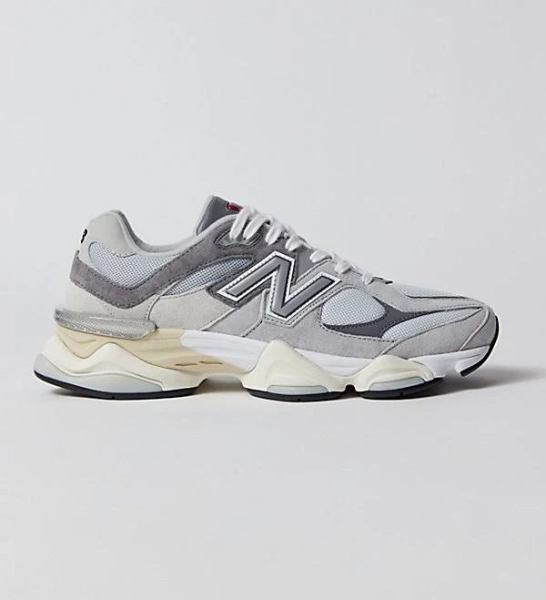 New Balance 9060 Sneaker in Grey W 7/M 5.5 at Urban Outfitters