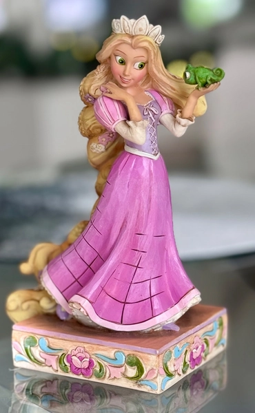 Jim Shore Disney Traditions Rapunzel and Pascal Loyalty &amp; Love Figurine 4037514