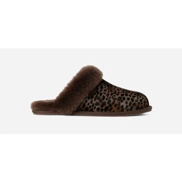 UGG® Women's Scuffette Caspian Sheepskin/Cow Hair Slippers in Burnt Cedar, Size 11