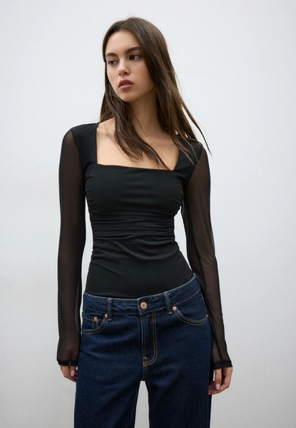 null | Stradivarius Colombia