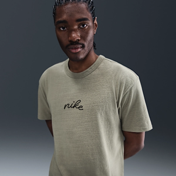 Nike Sportswear Premium Essentials Men's T-shirt