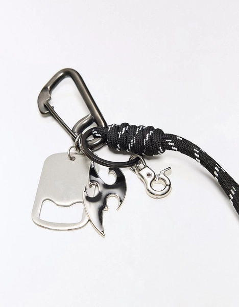 Porte-clés cordon monogrammé