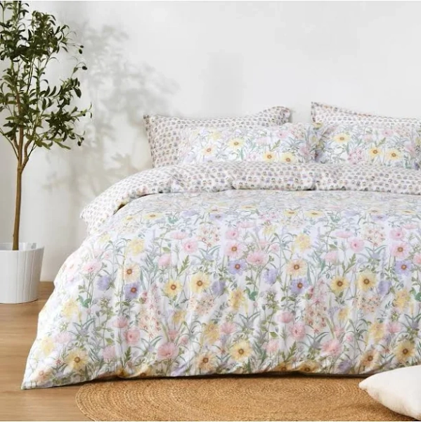 Dreamaker Amara Reversible Quilt Cover Set